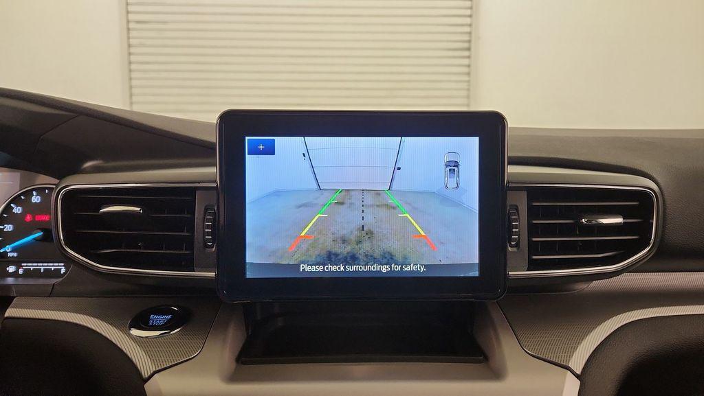 new 2024 Ford Explorer car, priced at $43,017