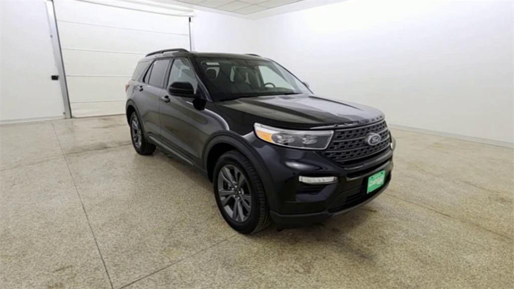 new 2024 Ford Explorer car, priced at $44,917