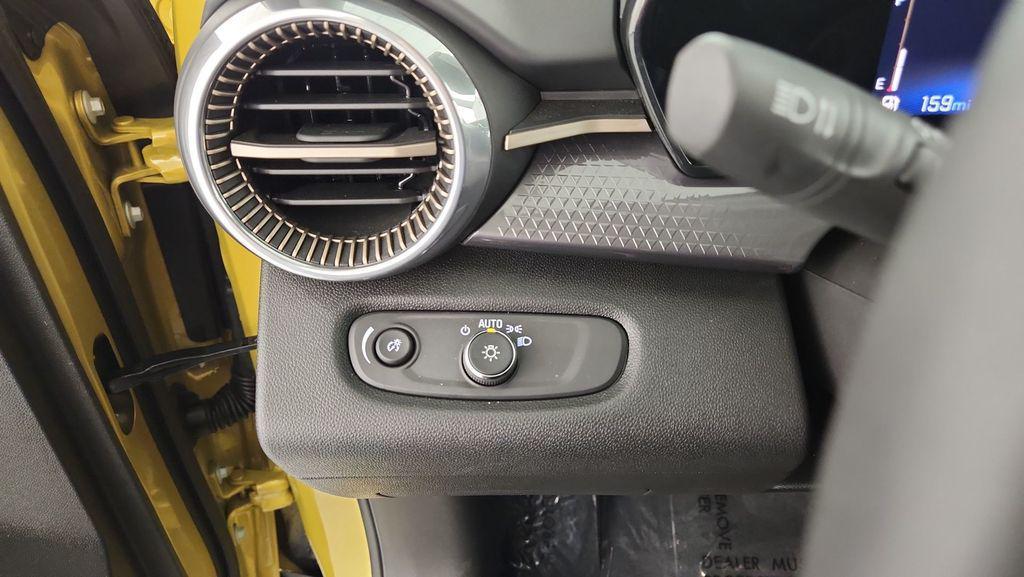 used 2025 Chevrolet Trax car, priced at $24,422