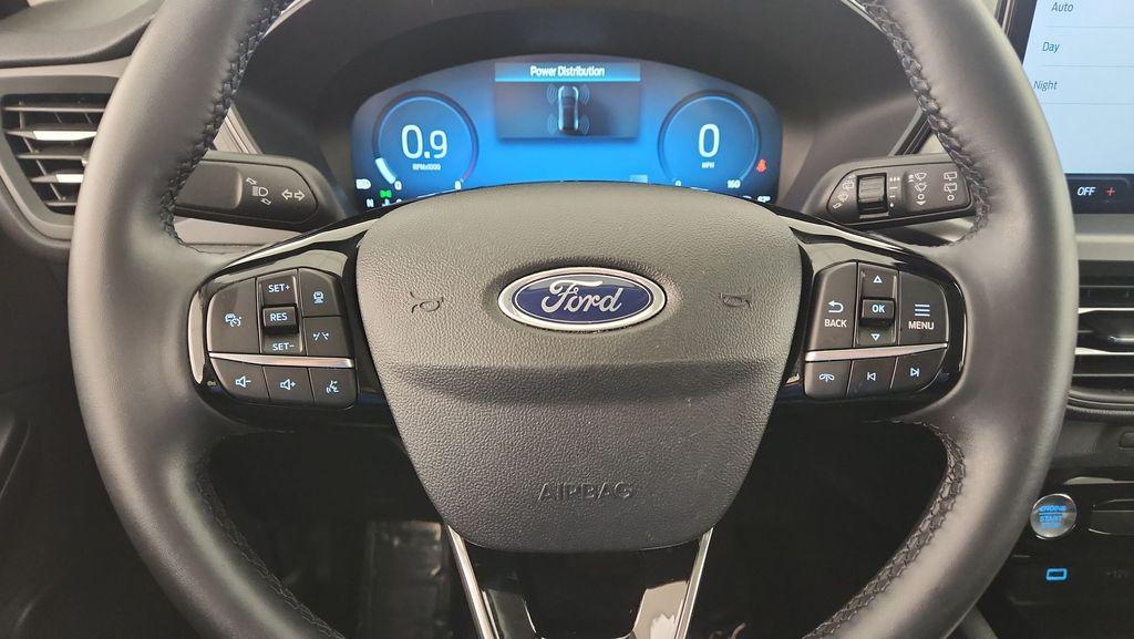 used 2023 Ford Escape car, priced at $22,366