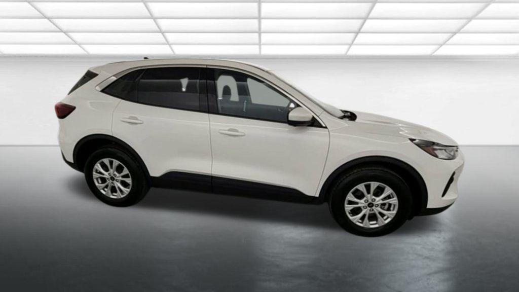 used 2023 Ford Escape car, priced at $22,366