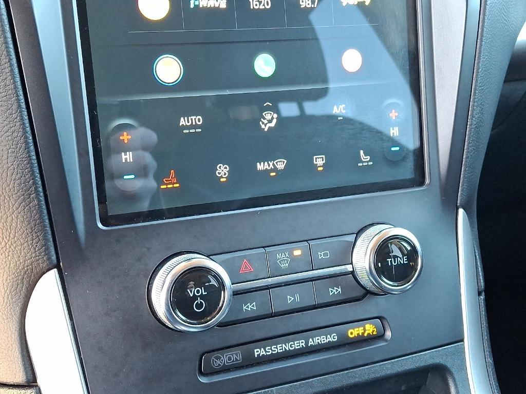 used 2024 Ford Edge car, priced at $22,990