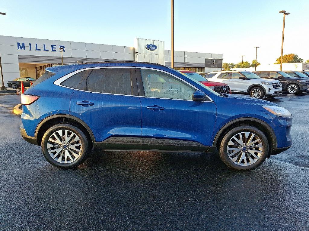 used 2022 Ford Escape car, priced at $22,695
