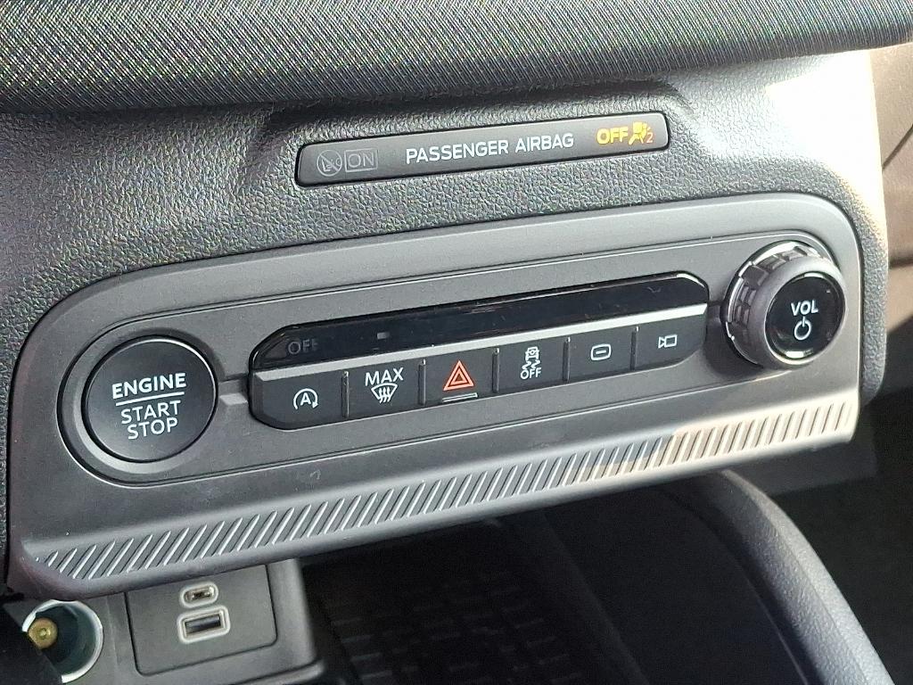 new 2025 Ford Bronco Sport car, priced at $37,680