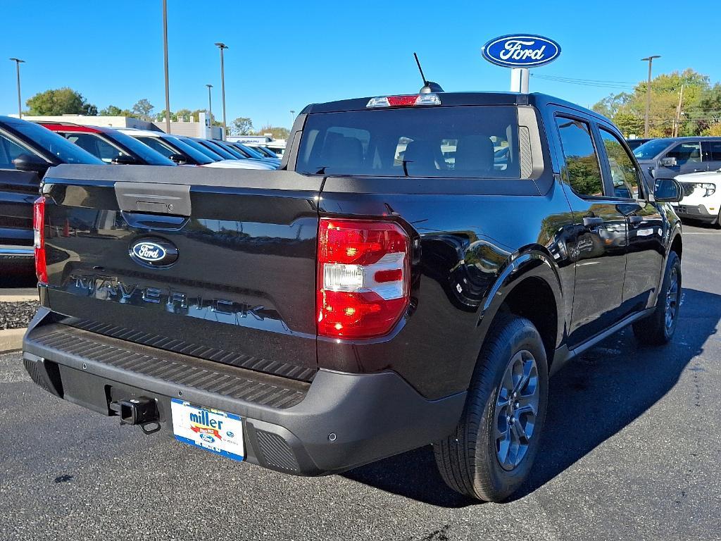 new 2025 Ford Maverick car, priced at $33,135