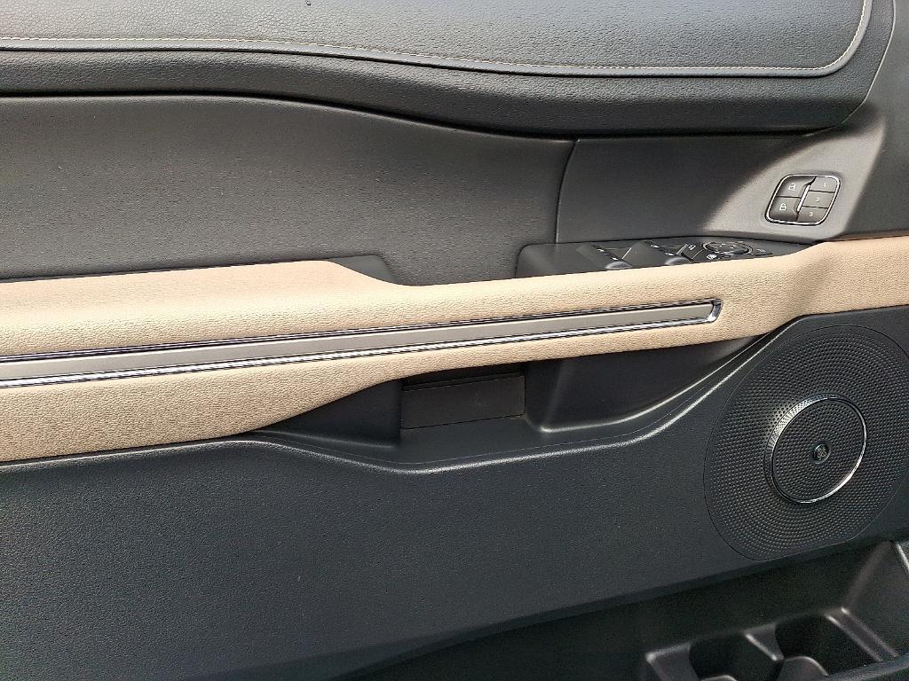 used 2022 Ford Expedition Max car, priced at $51,995