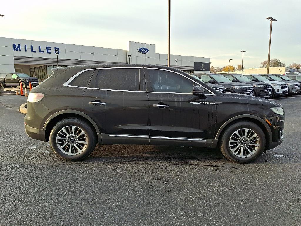 used 2020 Lincoln Nautilus car, priced at $24,390