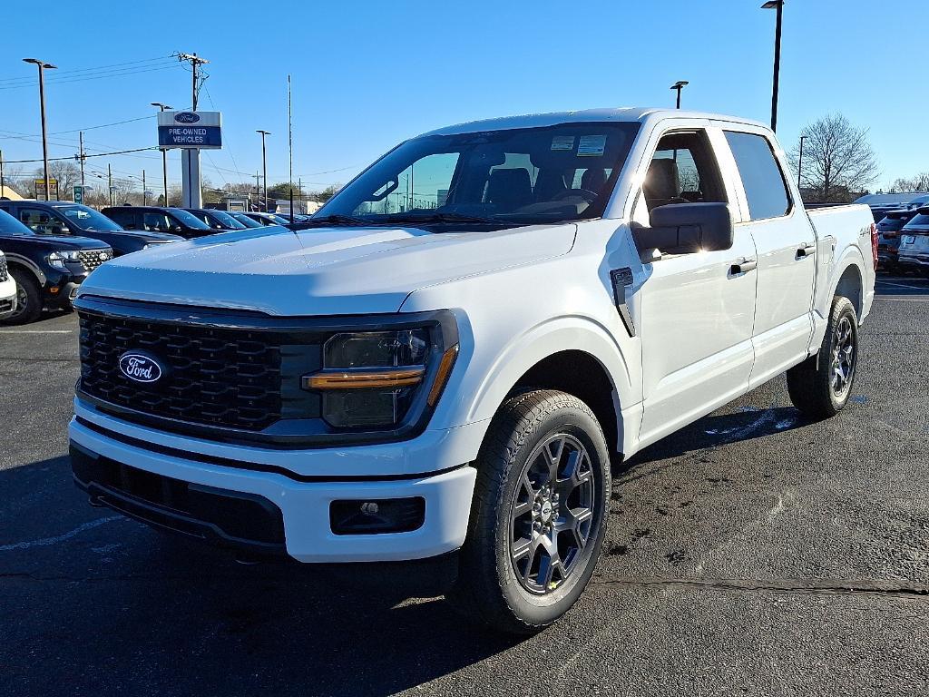 new 2026 Ford F-150 car, priced at $51,370