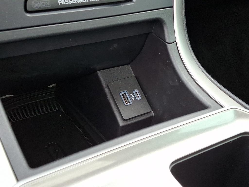 used 2023 Ford Edge car, priced at $27,395