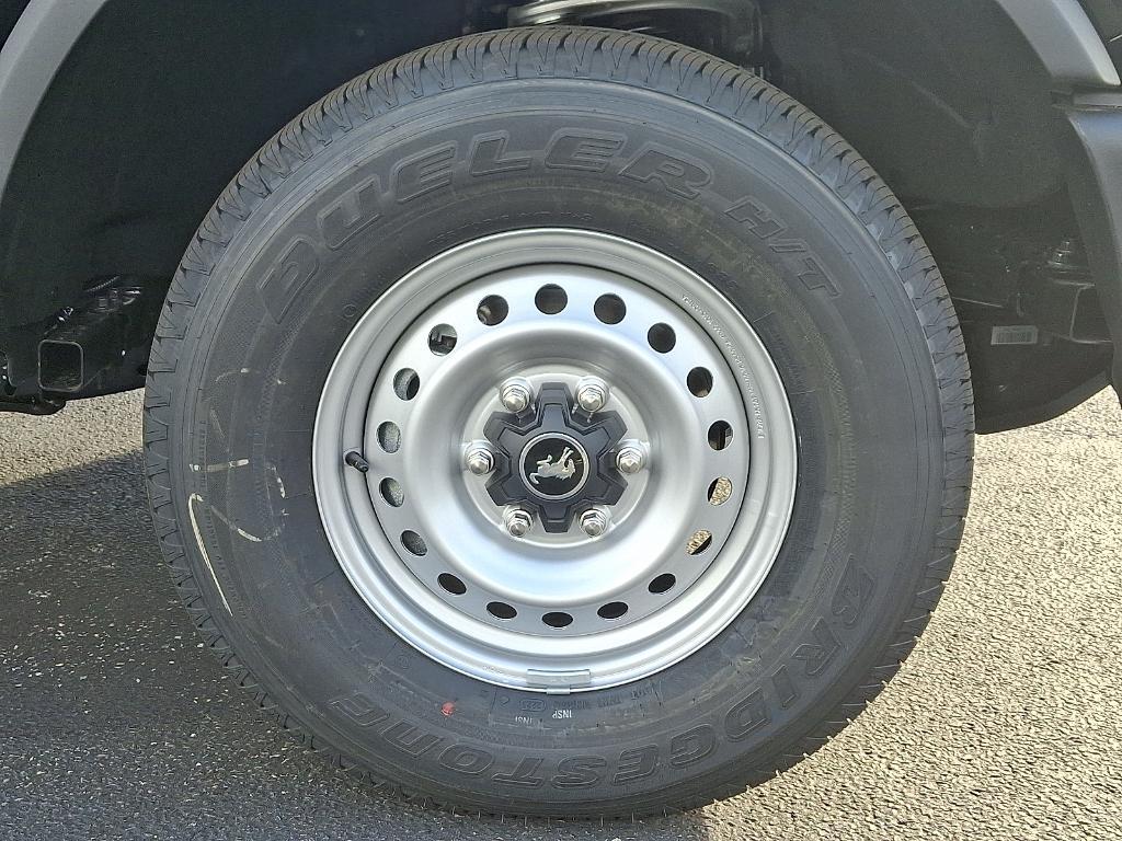 new 2025 Ford Bronco car, priced at $43,973