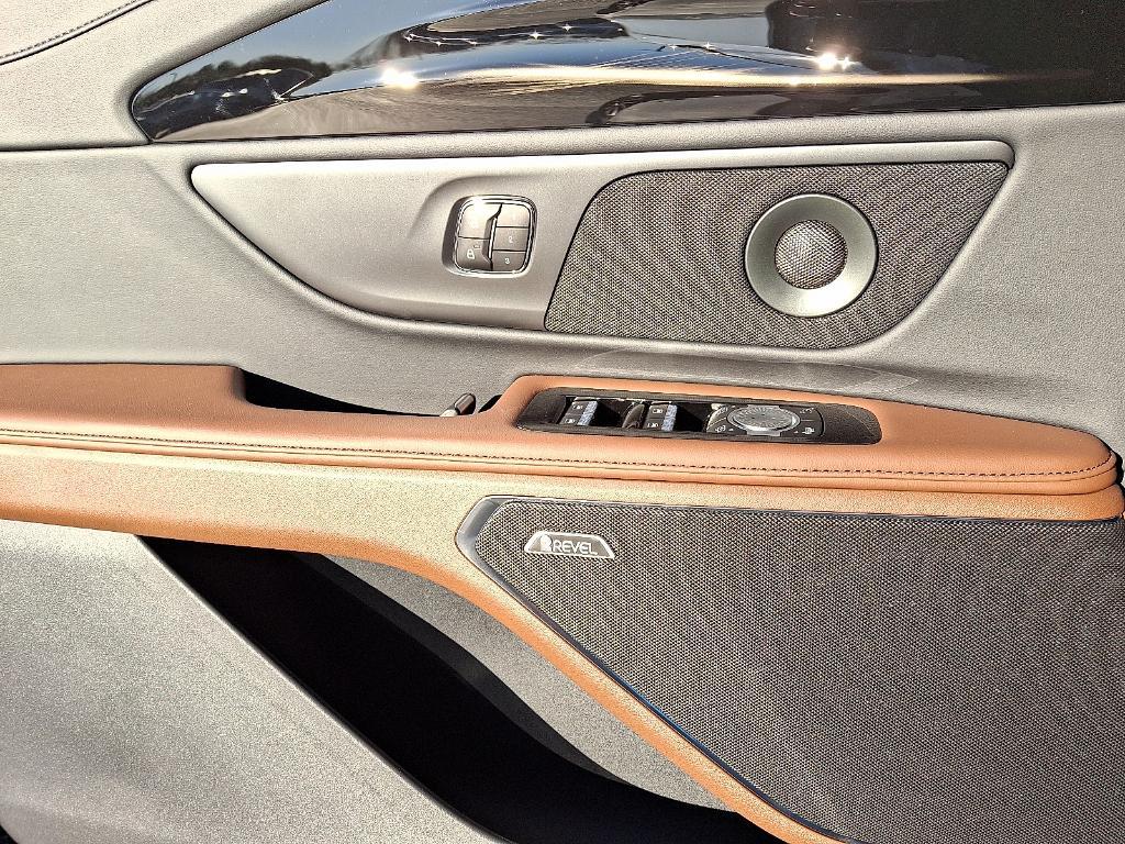 new 2026 Lincoln Nautilus car, priced at $66,340