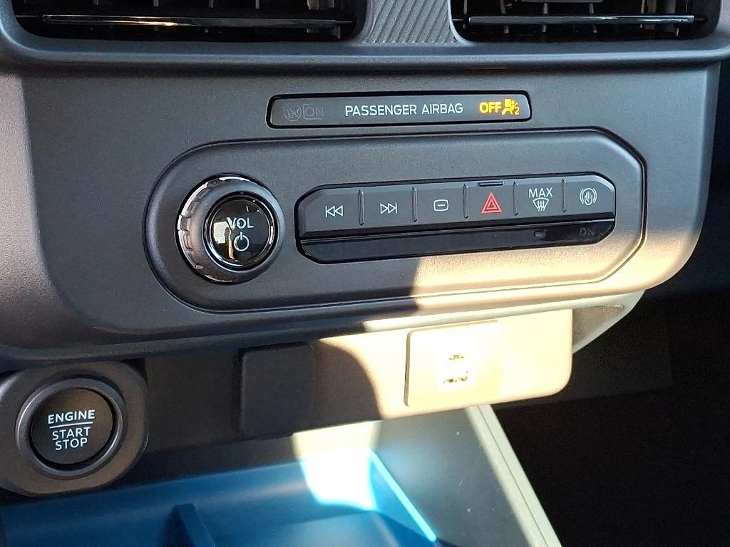 new 2025 Ford Maverick car, priced at $33,135