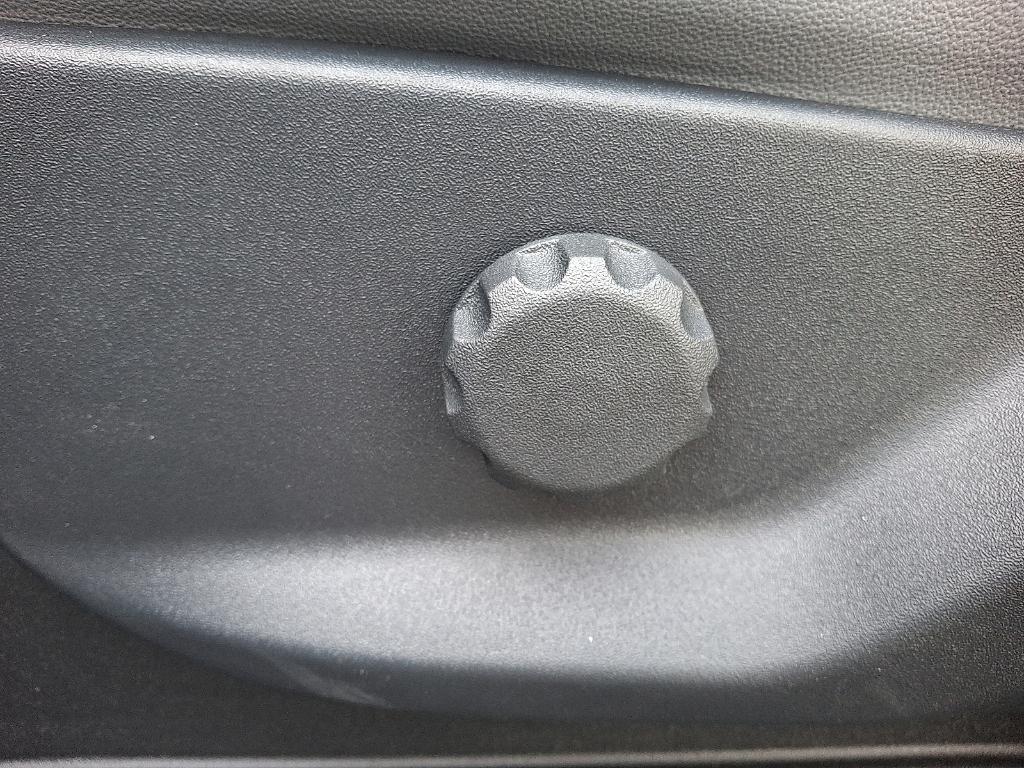 new 2025 Ford F-250 car, priced at $66,795