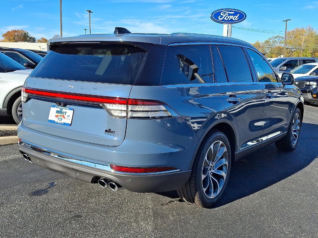 new 2025 Lincoln Aviator car, priced at $71,465