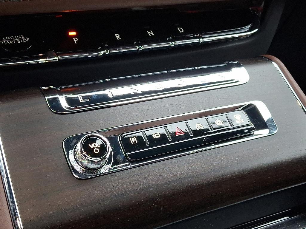 new 2026 Lincoln Aviator car, priced at $81,870