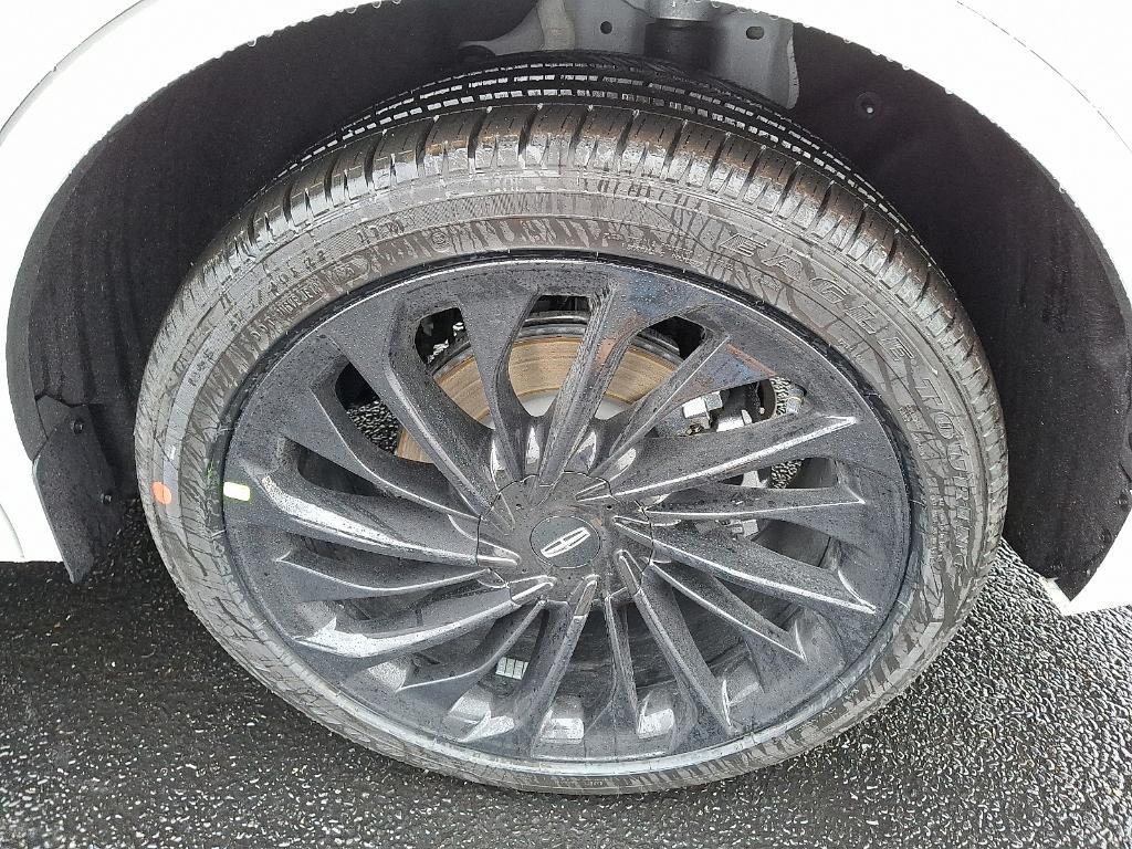 new 2026 Lincoln Aviator car, priced at $81,870