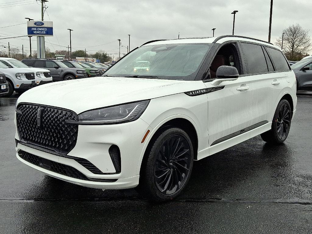 new 2026 Lincoln Aviator car, priced at $81,870