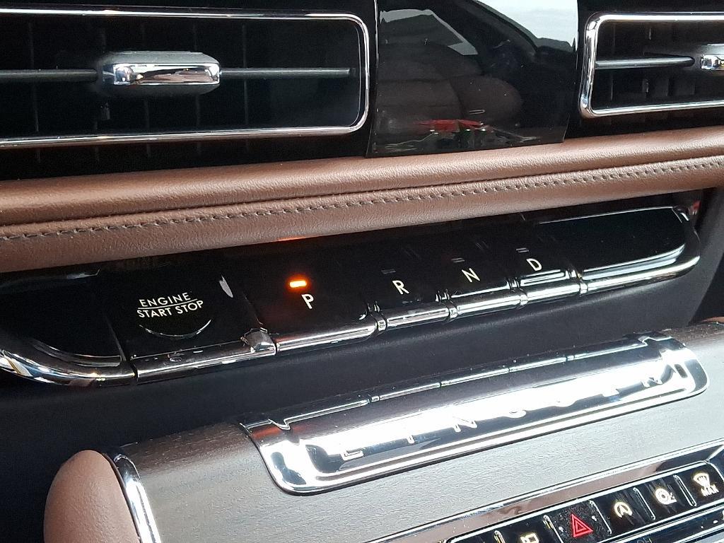 new 2026 Lincoln Aviator car, priced at $81,870