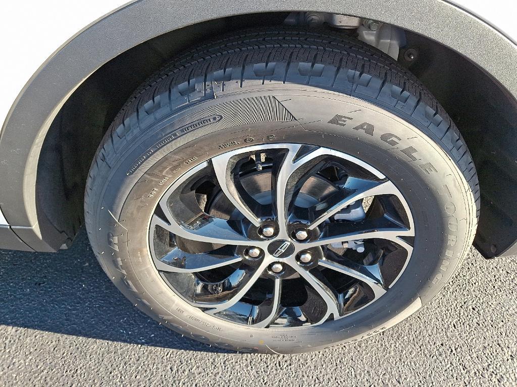 new 2026 Lincoln Nautilus car, priced at $57,190