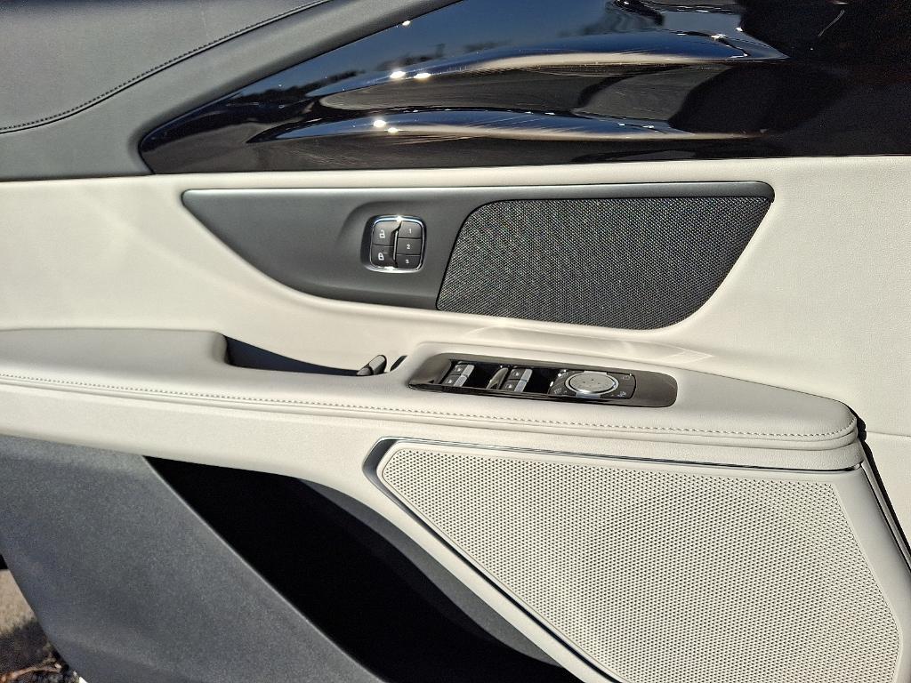 new 2026 Lincoln Nautilus car, priced at $57,190