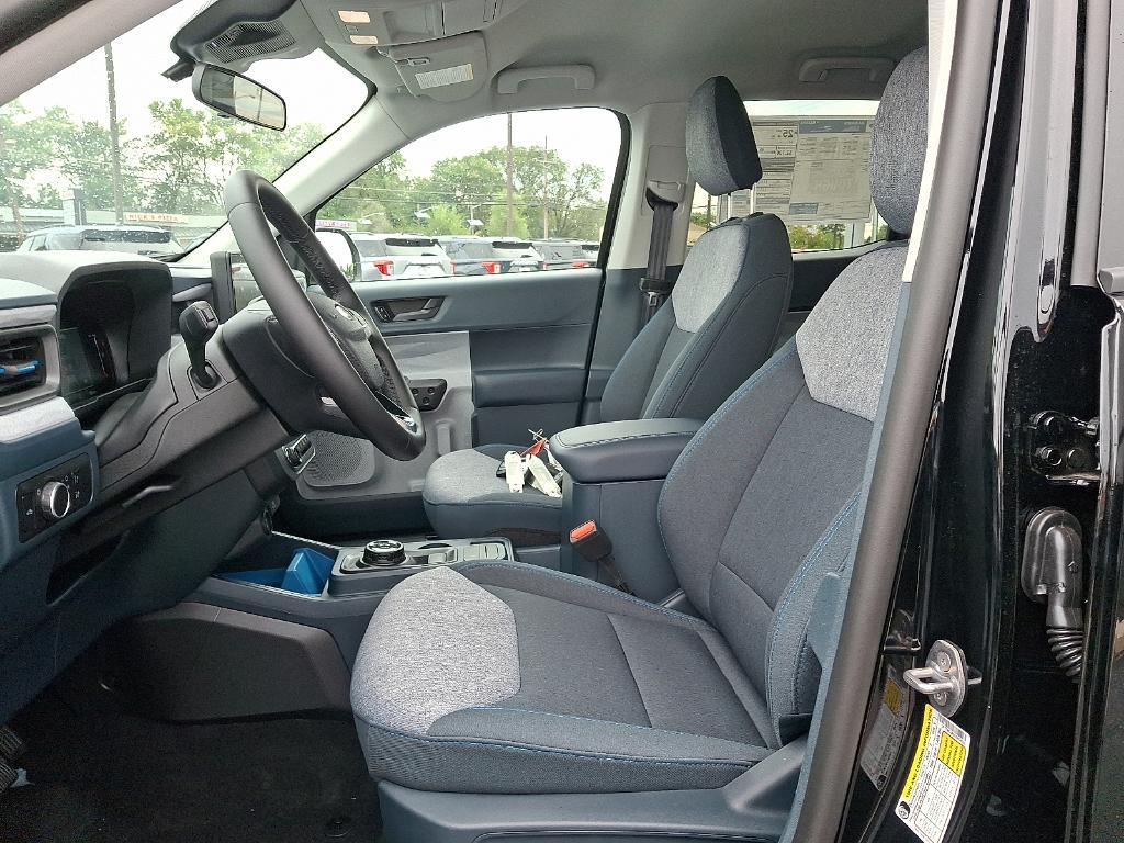 new 2025 Ford Maverick car, priced at $35,150