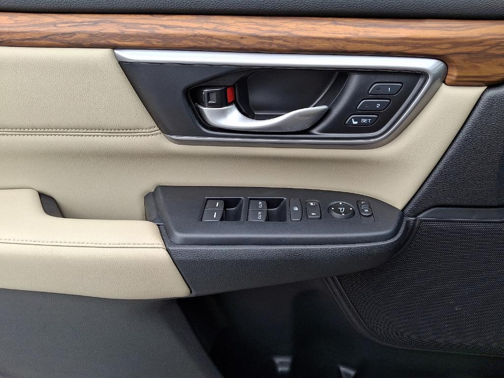 used 2018 Honda CR-V car, priced at $19,990