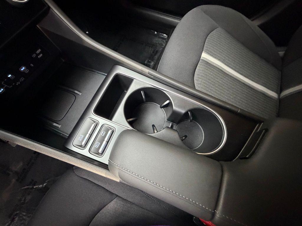 used 2025 Hyundai Sonata Hybrid car, priced at $32,715