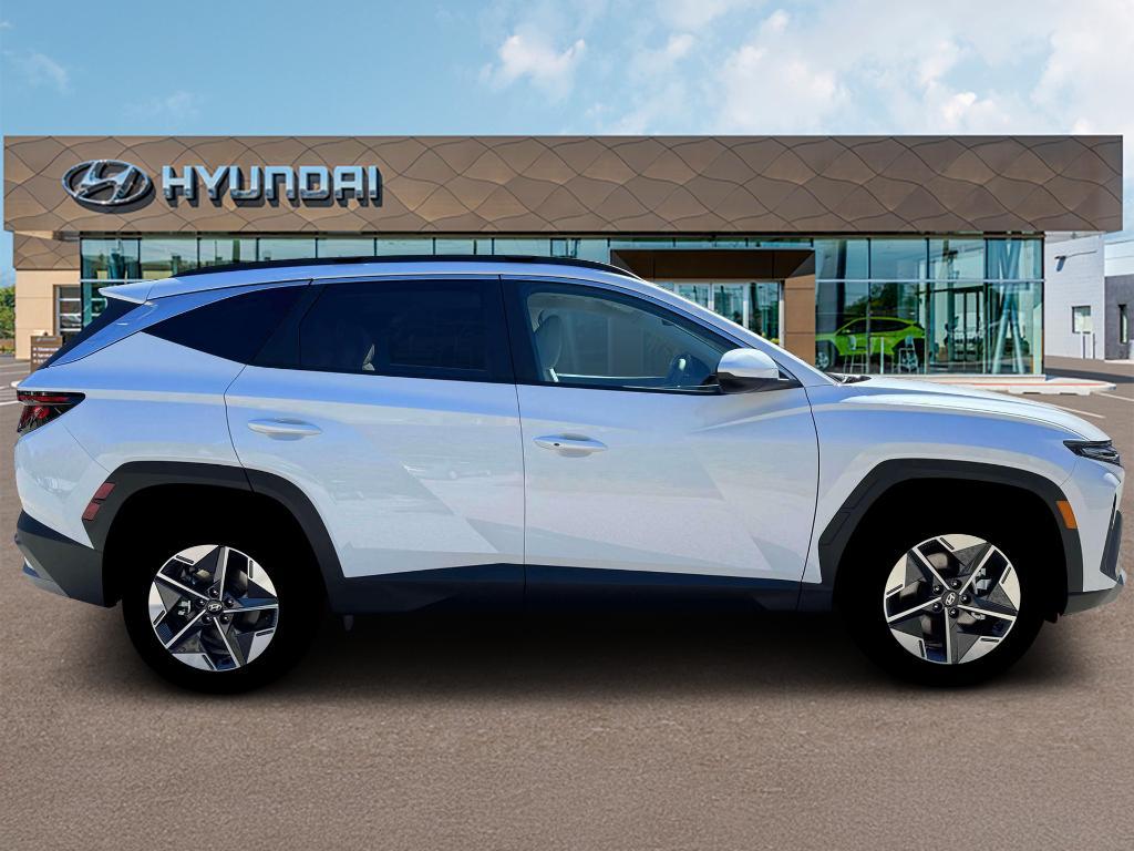 new 2026 Hyundai TUCSON Hybrid car, priced at $33,795