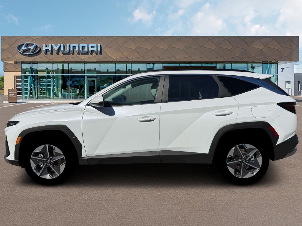 new 2026 Hyundai TUCSON Hybrid car, priced at $33,795