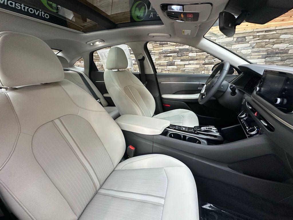 used 2022 Hyundai Sonata car, priced at $15,899