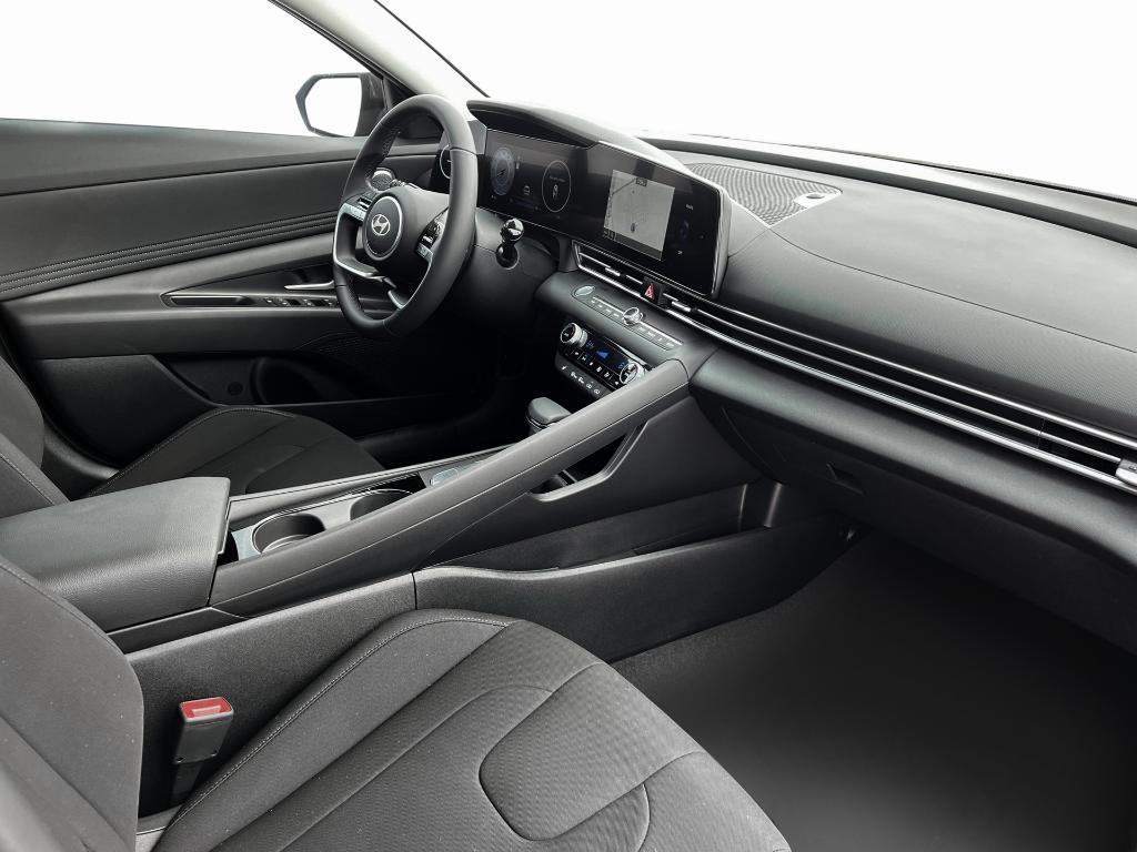 used 2024 Hyundai Elantra car