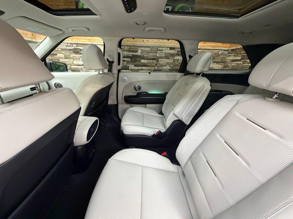 new 2026 Hyundai Palisade Hybrid car, priced at $60,655