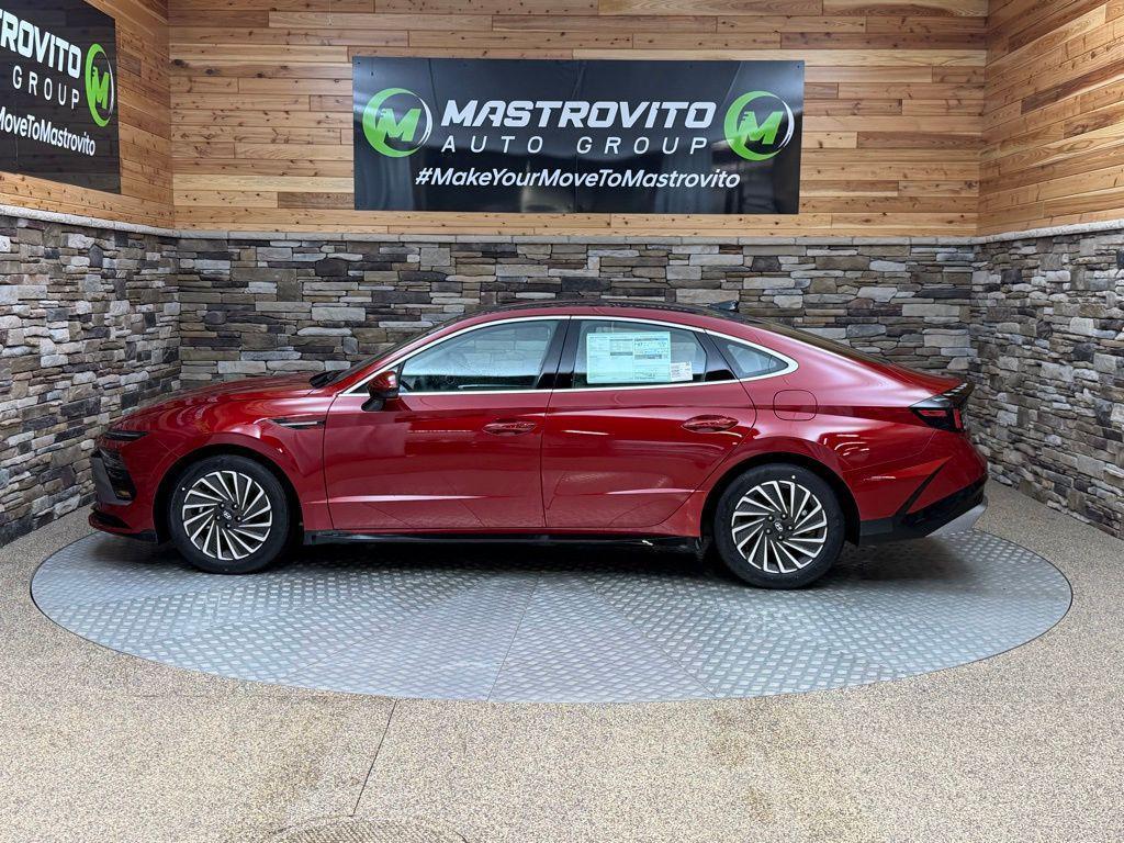 new 2026 Hyundai Sonata Hybrid car, priced at $34,155