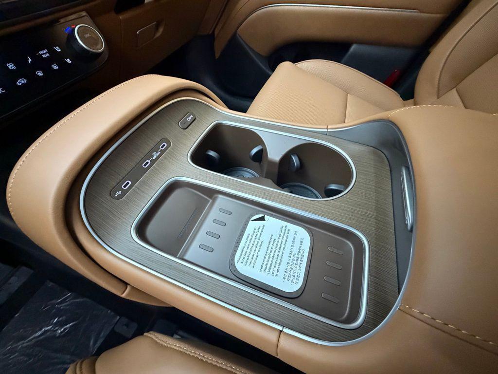 new 2026 Hyundai Palisade Hybrid car, priced at $61,190