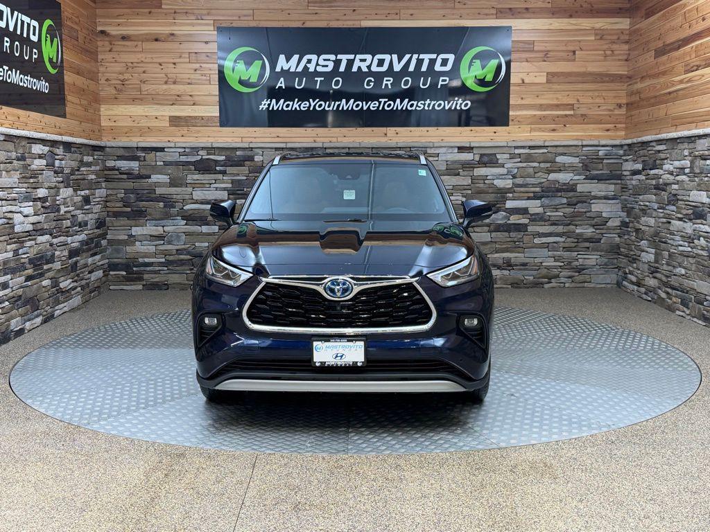 used 2021 Toyota Highlander Hybrid car, priced at $35,499