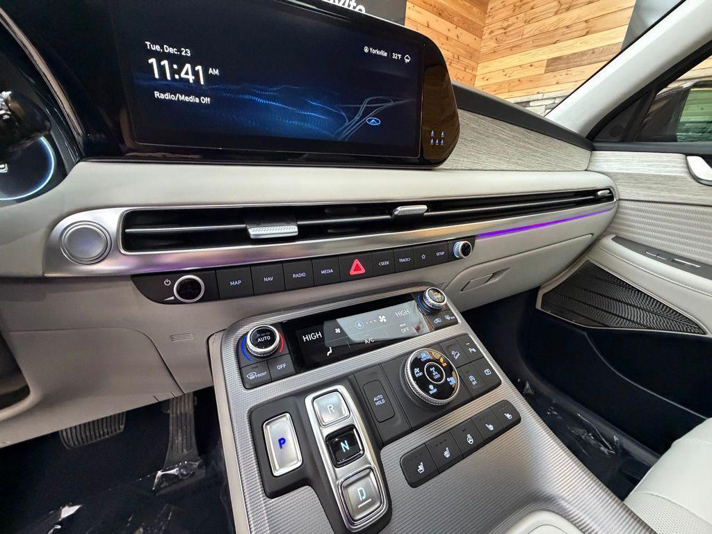 used 2023 Hyundai Palisade car, priced at $34,999