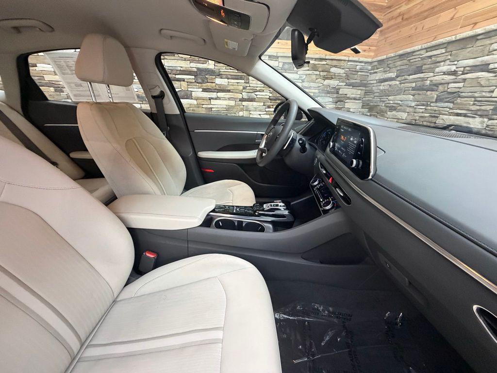 used 2020 Hyundai Sonata Hybrid car, priced at $18,599