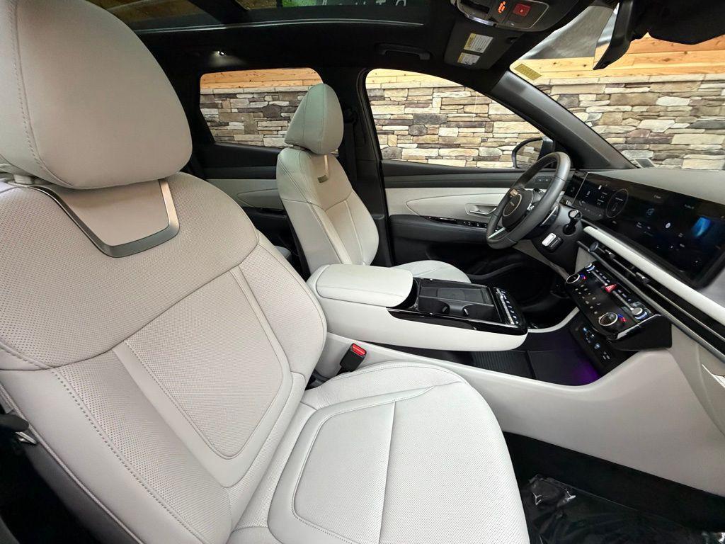 used 2025 Hyundai Tucson car, priced at $43,080