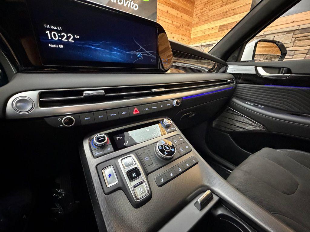 used 2025 Hyundai Palisade car, priced at $57,124