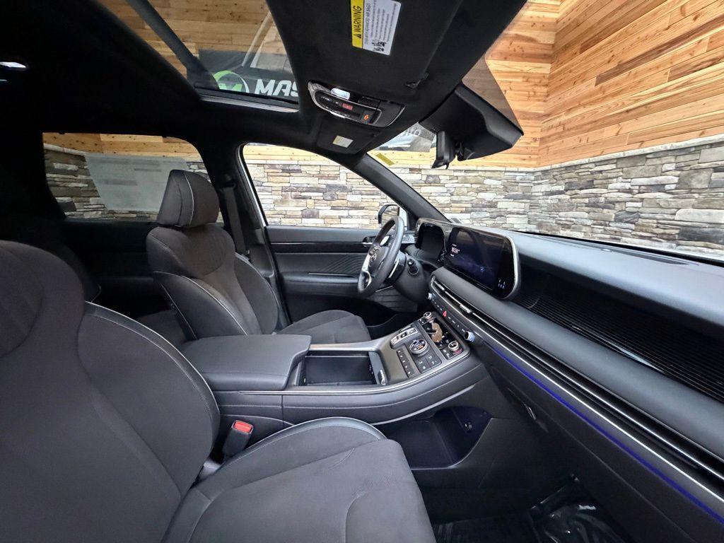 used 2025 Hyundai Palisade car, priced at $57,124