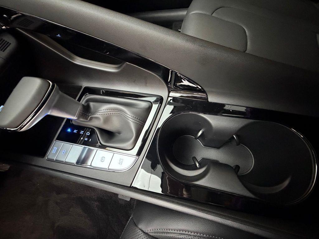 new 2026 Hyundai Elantra car, priced at $27,605
