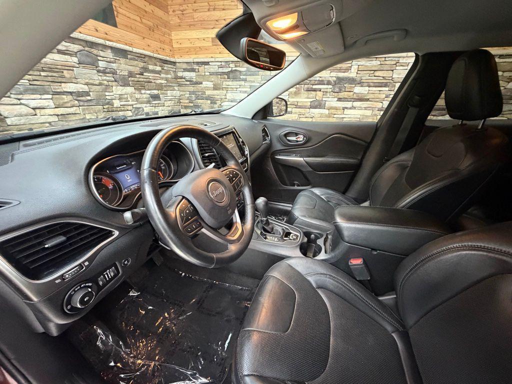 used 2019 Jeep Cherokee car, priced at $17,999