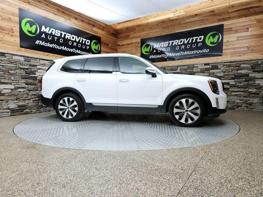 used 2022 Kia Telluride car, priced at $23,599