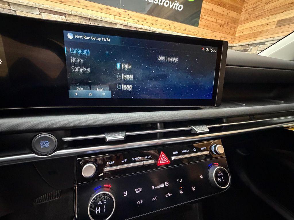 new 2026 Hyundai TUCSON Plug-In Hybrid car, priced at $42,650