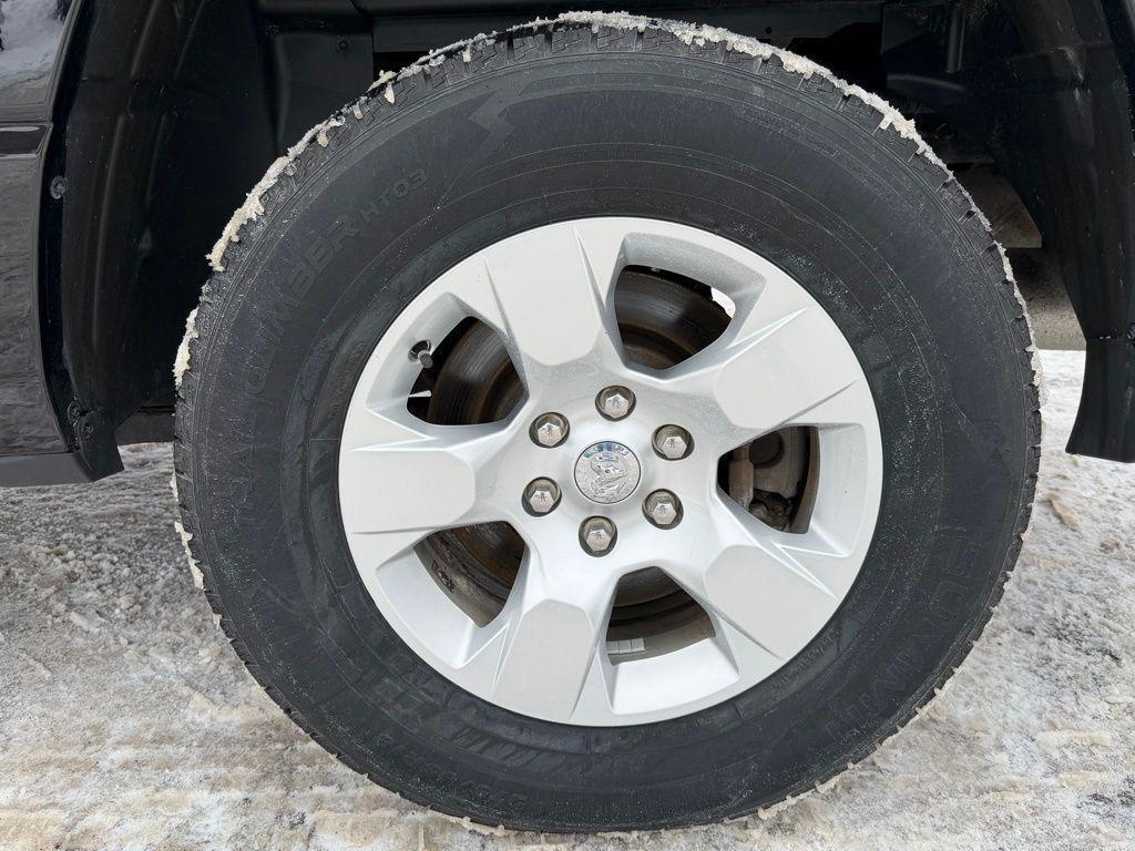 used 2021 Ram 1500 car, priced at $30,999