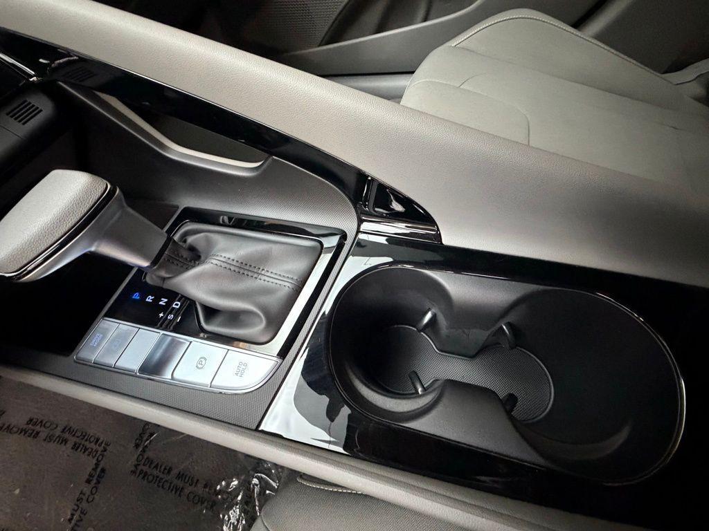 new 2026 Hyundai ELANTRA HEV car, priced at $25,305