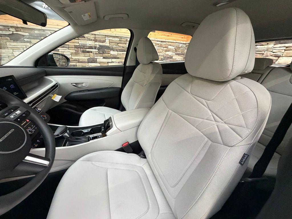 new 2026 Hyundai Tucson car, priced at $32,255