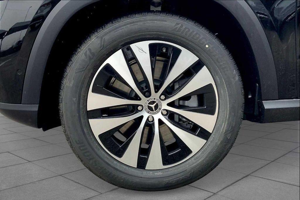 new 2025 Mercedes-Benz GLE 450e car, priced at $75,665