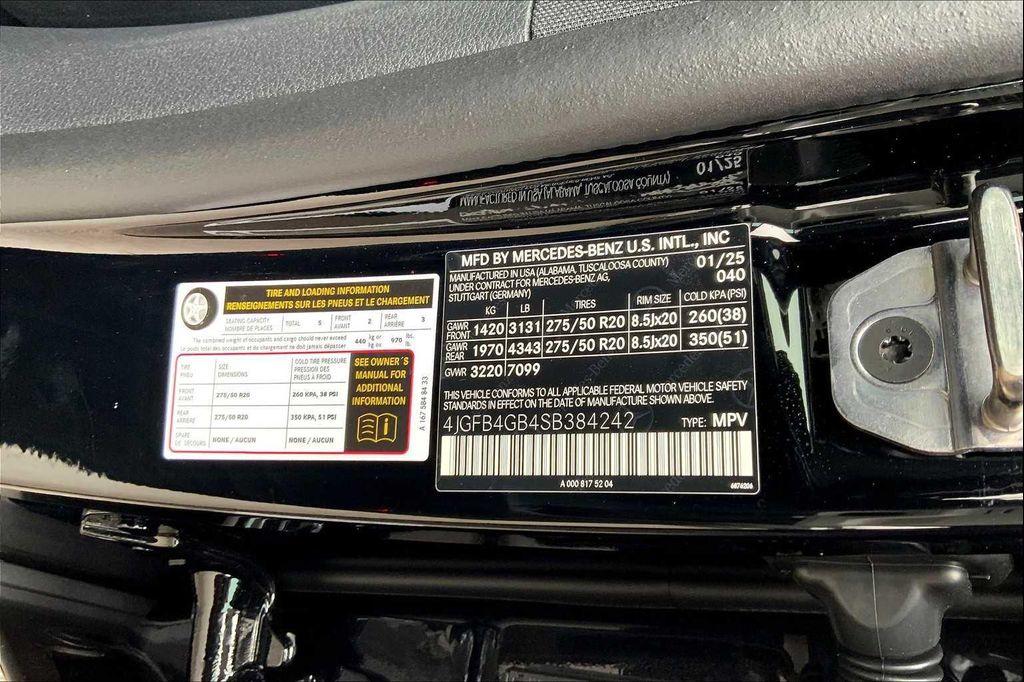 new 2025 Mercedes-Benz GLE 450e car, priced at $75,665