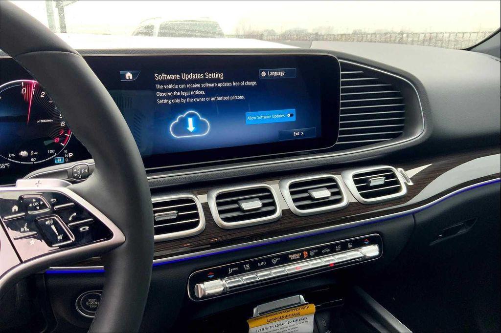 new 2025 Mercedes-Benz GLE 450e car, priced at $75,665